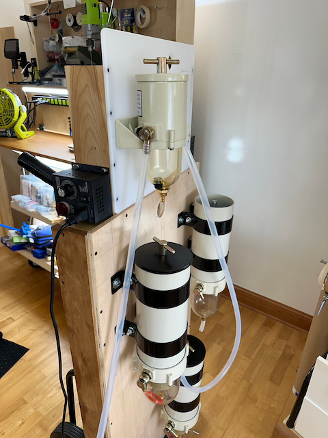 Saltwater battery test system for catalysts and battery materials