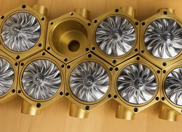 180 kW Cluster Mesh Supercritical CO2 System Using Modular Blocks. Each Rotor Measures 2 Inches.