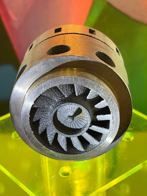 IT Micro Redstone Turbine with Counter-rotating Pump printed in 3D metal